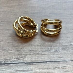 NWOT Electric Picks Nirvana gold triple hoop earrings